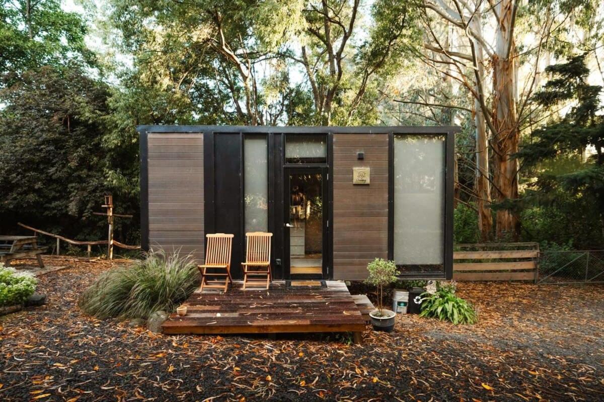 Pekapeka Tiny House By Tiny Away Villa Owaka Exterior photo
